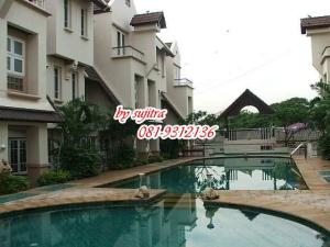 For RentTownhouseLadprao, Central Ladprao : For rent, 5-story townhome, 25 sq m., on Lat Phrao Road 18.