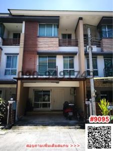 For RentTownhousePattanakan, Srinakarin : For rent, 3-story townhouse, Plus City Park Srinakarin-Suan Luang, ready to move in, near Seacon Square.