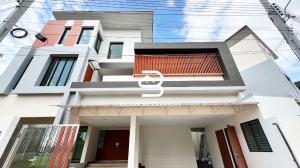For RentHouseBangna, Bearing, Lasalle : Brand new house for rent or Sale with private pool at Bangna