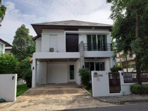 For RentHouseBangna, Bearing, Lasalle : Single house for rent, Blue Lagoon. Bangna-Wongwaen Air, fully furnished, 3 bedrooms, 3 bathrooms, rental price 40,000 baht per month.