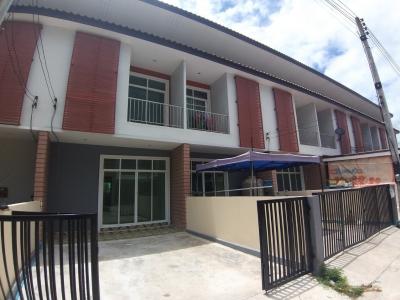 For SaleTownhouseHua Hin, Prachuap Khiri Khan, Pran Buri : 2-story townhome near Palm Hills Golf Course Prachuap Khiri Khan