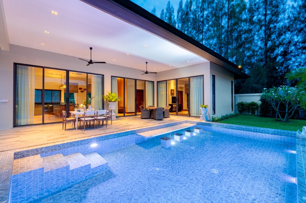 For SaleHouseHua Hin, Prachuap Khiri Khan, Pran Buri : Modern Bali Luxury Pool Villa Near Black Mountain Golf Club (Ready to Move-in)