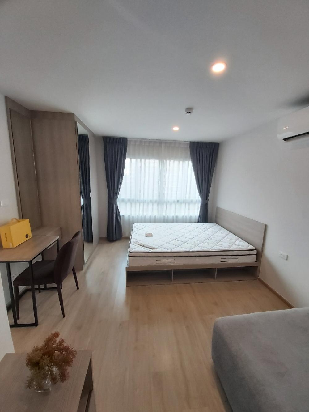 For RentCondoKasetsart, Ratchayothin : Beautiful 🔥Studio Room for Rent near Kasetsart University! and BTS