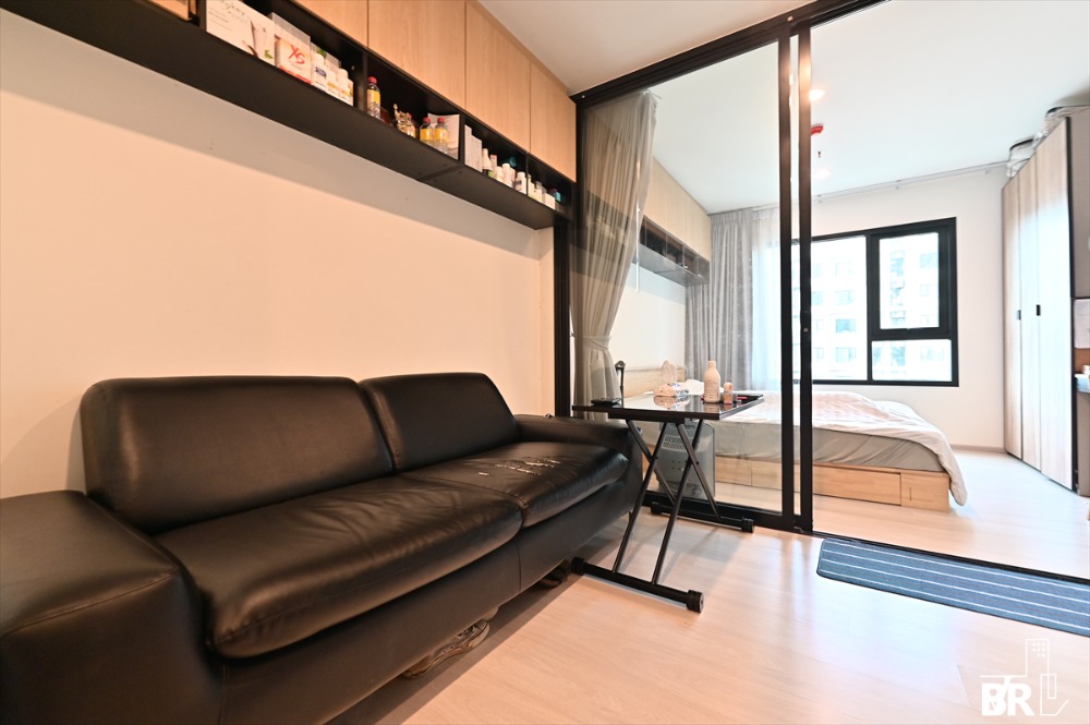 ขายคอนโดพระราม 9 เพชรบุรีตัดใหม่ RCA : 🔥 ขายด่วน ถูกที่สุด	  Life Asoke				ถูก คุ้ม 1  bedroom 1 bathroom 30 sq.m high floor เพียง	4,590,000 บาท