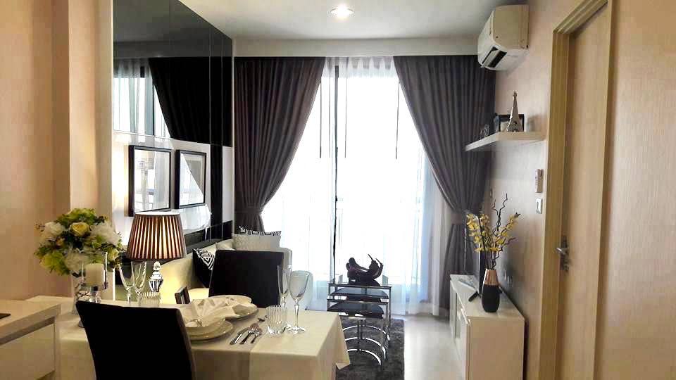 For RentCondoSukhumvit, Asoke, Thonglor : ++Urgent rent++ Rhythm Sukhumvit 42 near BTS Ekkamai* 1 bedroom 35.5 sq m., north facing, fully furnished.