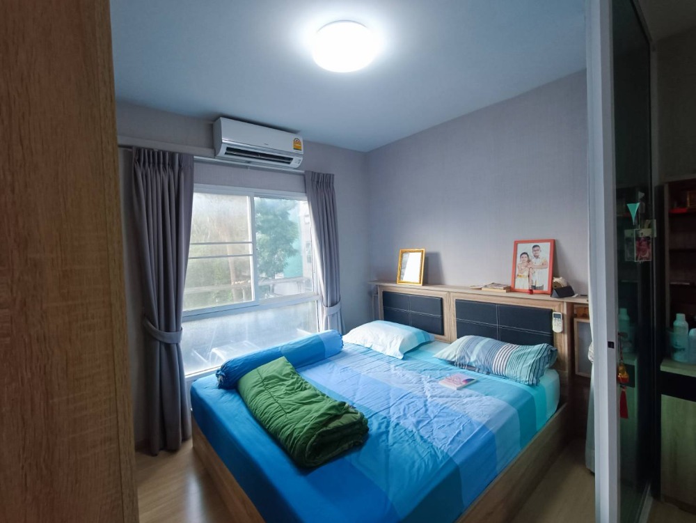 For SaleCondoPinklao, Charansanitwong : Room in good condition, with UNIO wallpaper, Charan 3 (1 bedroom), Building E, 2nd floor, fully furnished, ready to move in, near law enforcement and the point of taking the bus to MRT Tha Phra.