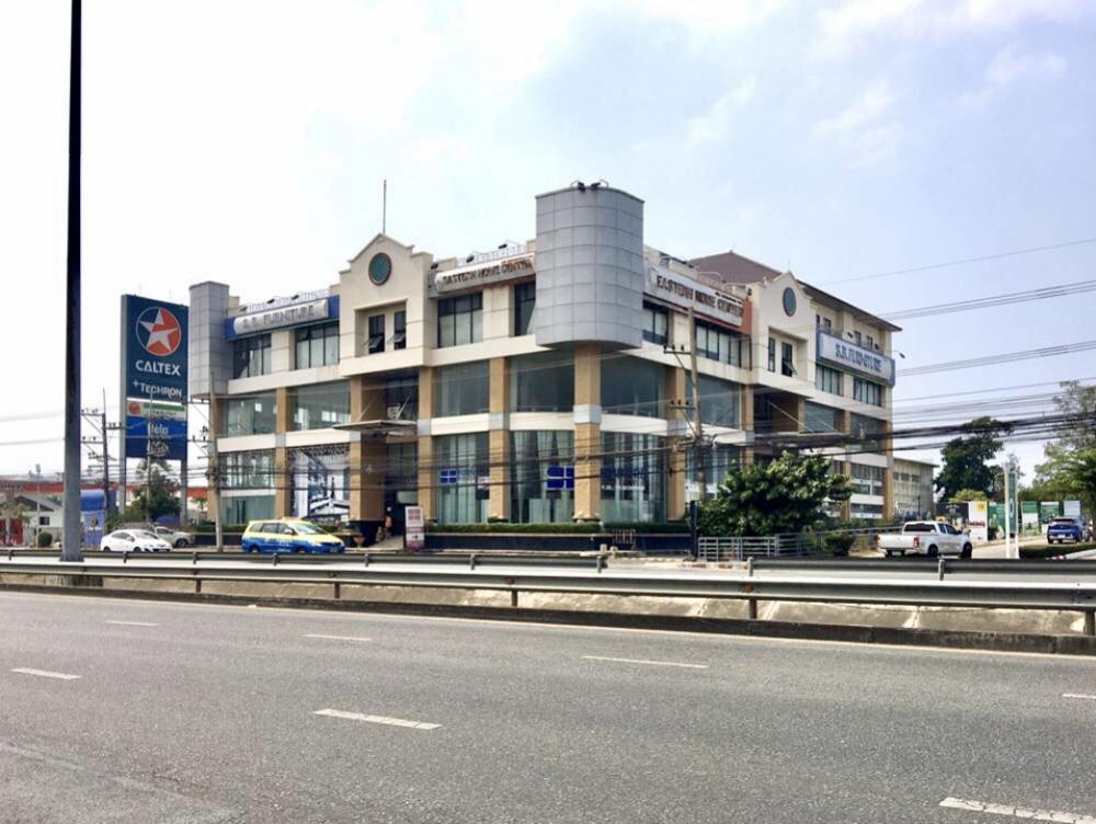 ขายที่ดินพัทยา บางแสน ชลบุรี สัตหีบ : ขาย ที่ดิน 2-3-84 ไร่ พร้อมอาคาร 4 ชั้นครึ่ง ติดถนนสุขุมวิท พัทยา ติดโลตัส Outlet Mall Pattaya