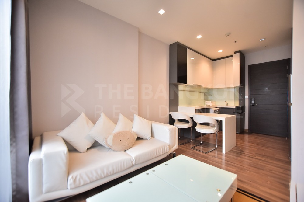 For SaleCondoRatchadapisek, Huaikwang, Suttisan : 🔥 Urgent sale, cheapest in the project, 5.59 million, loss IVY AMPIO 1 bedroom 42.68 sq.m., beautiful room, nice to live in, fully furnished, 5 hundred thousand lower than the market.