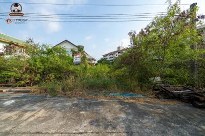 ขายที่ดินสมุทรปราการ สำโรง : ขาย ที่ดินโครงการจัดสรร หมู่บ้านอุบลศรี แพรกษา 50ตร.ว