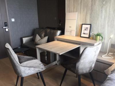 For RentCondoSiam Paragon ,Chulalongkorn,Samyan : Ashton Chula Condo for rent near MRT Samyan Ashton Chula fully furnished high floor room with the very nice built-in and facilities.