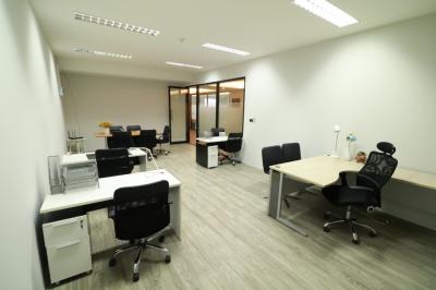 For RentOfficeChaengwatana, Muangthong : Office for rent 16 - 300 sq m. Starting at 270 / sq m. Muang Thong Thani 6,500 baht / month 091-817-9955