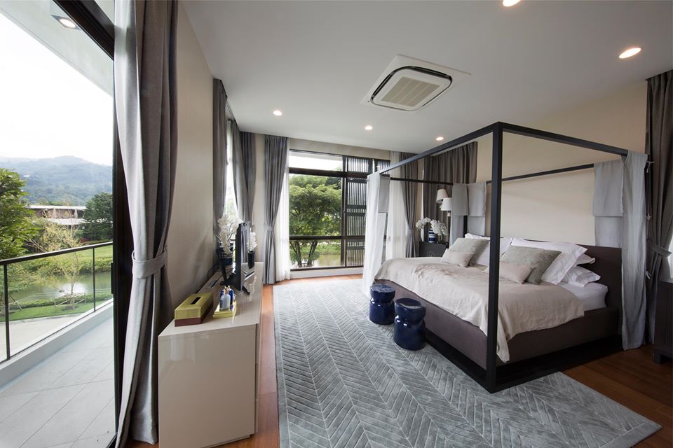 For SaleHouseChiang Mai : House for sale in Chiang Mai Lake view villa, price 1x, xx million