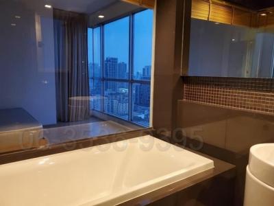 For SaleCondoSapankwai,Jatujak : Resolve to sell for 1 million loss. Be quick before anyone else. Rhythm Phahon-Ari, the best location, the most beautiful, the cheapest price.