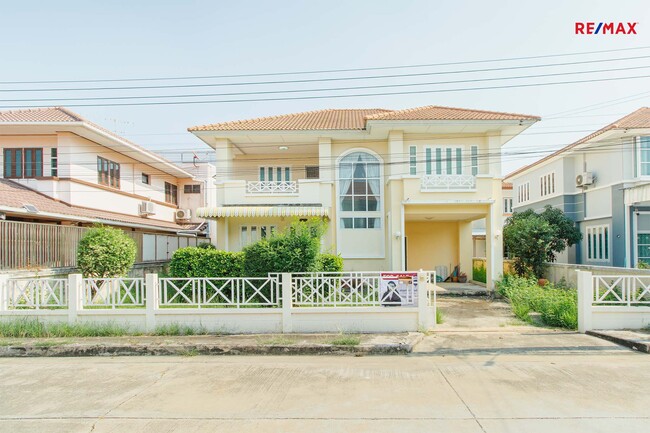 For SaleHouseRama 2, Bang Khun Thian : House for sale in Rama II Kunalai Village, Bang Khun Thian, project tree, good condition