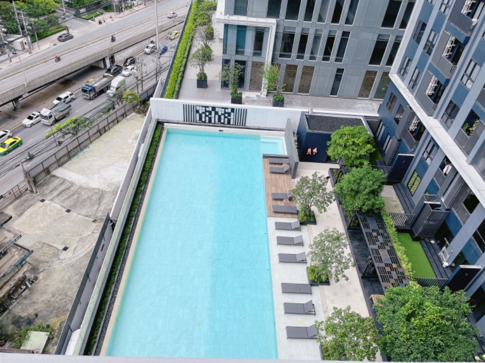 For SaleCondoRamkhamhaeng, Hua Mak : Urgent sale .. The owner sells the cheapest..the cheapest Cheaper than every post There are many locations .. before closing the project ... can raise animals. You stay comfortably. No need to hide and hide