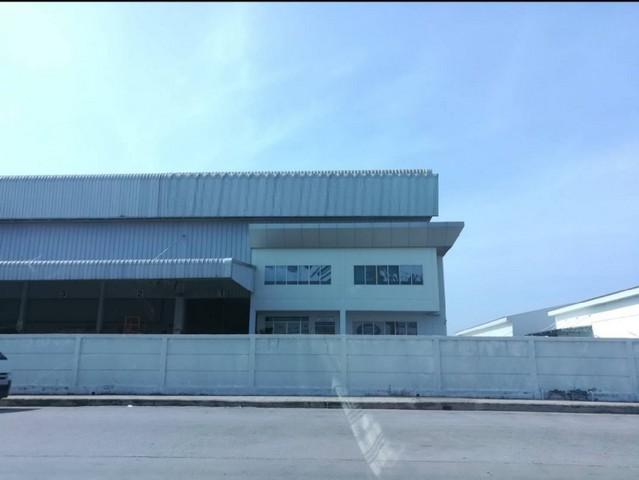 For RentWarehouseBangna, Bearing, Lasalle : Warehouse for rent, purple area 9,966 sq m, load capacity 3 tons per sq m, in the area of Bangna-Trad Road, km. 19, Bang Phli, Samut Prakan, near the expressway, not far from Suvarnabhumi Airport, near Bangna 2 Hospital, Huachiew Chalermprakiet University