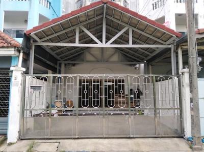 For SaleTownhouseSapankwai,Jatujak : 3-story townhouse for sale in Soi Phahonyothin 35 near BTS