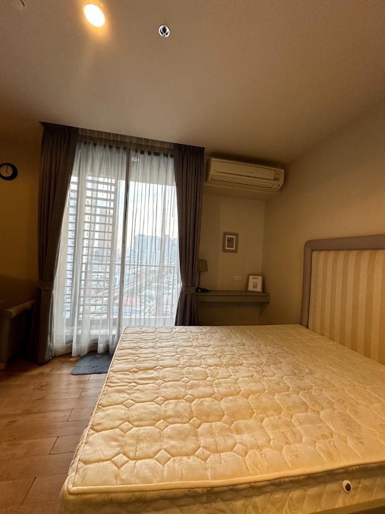 For RentCondoSapankwai,Jatujak : FOR RENT The Editor Saphan Kwai, near BTS Saphan Kwai 20 meters and Or Tor Kor Market, fully furnished, ready to move in**14,500 baht/month** (Ref. No. : EDT288023)