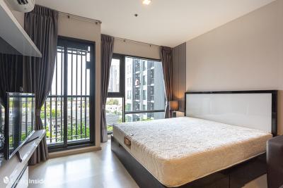For RentCondoSukhumvit, Asoke, Thonglor : Heavy discount for rent, Rhythm Sukhumvit 36, in the heart of Thonglor, near BTS, great price, only 13,000 baht.
