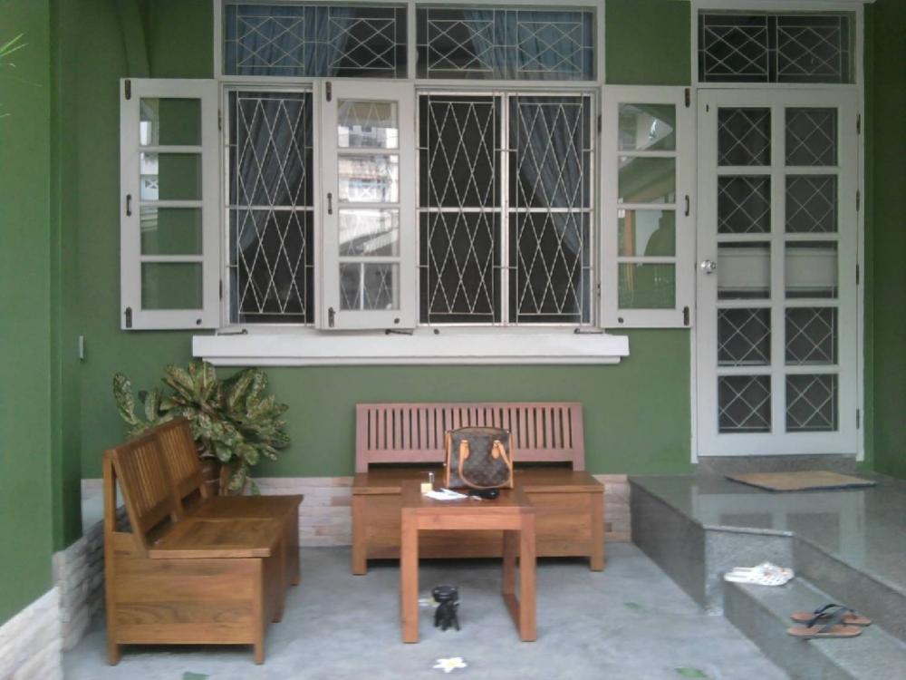 For SaleTownhousePatumtani,Rangsit, Thammasat : For sale/rent townhome 2.9m
For rent 15000 Baht/month