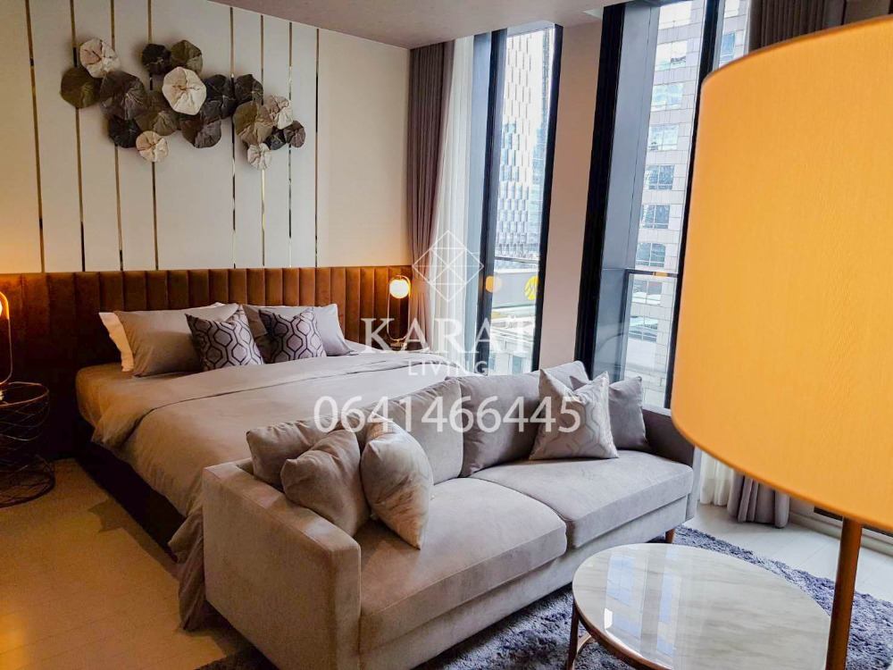 For RentCondoWitthayu, Chidlom, Langsuan, Ploenchit : Noble ploenchit for rent 1 Bed 1 bath 45 sq.m Beautiful decor the best of project 35,000 THB fully furnished Fl. 11 Building C with Skywalk connection to BTS Phloen Chit. K.Bee 064146-6445 (R5654)