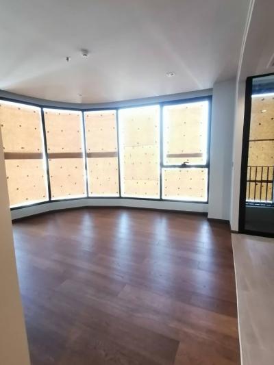 For SaleCondoSukhumvit, Asoke, Thonglor : Urgent, this price is only one room, sell Ideo q sukhumvit 36 ​​2 bedrooms, 2 bathrooms, interested call 0654649497