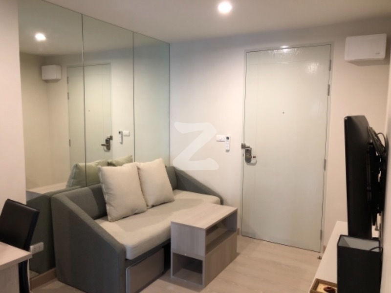 For SaleCondoSamut Prakan,Samrong : Sell / rent condo room The Kith Plus Sukhumvit 113 price 1.65M, fully furnished, best location. for sale by owner