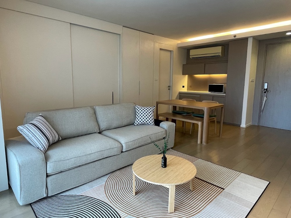 For RentCondoSukhumvit, Asoke, Thonglor : +++ Urgent rent ++ * Mode Sukhumvit 61* 1 bedroom 56 sq m, ready to move in