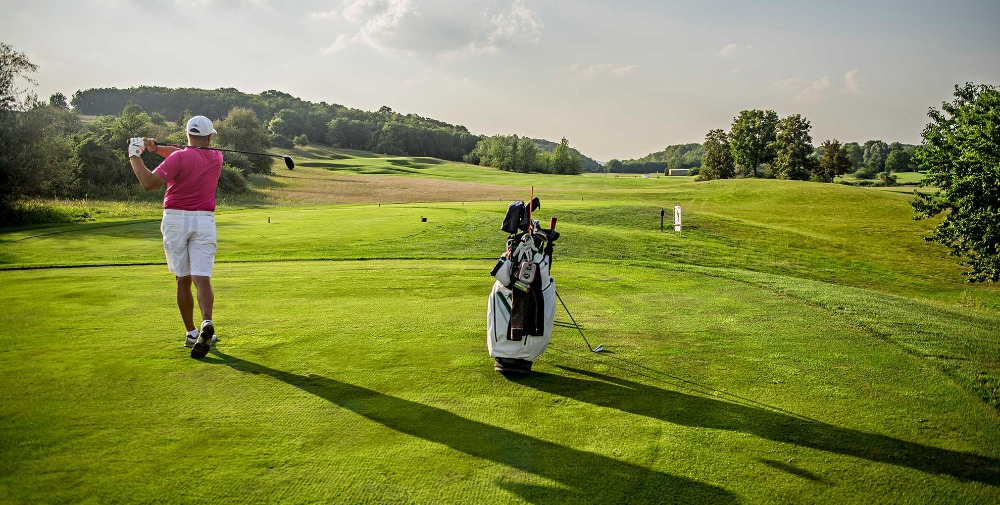 For SaleLandKorat Nakhon Ratchasima : Selling golf course, Sikhio, Nakhon Ratchasima, size 18 holes, 2,000 rai area