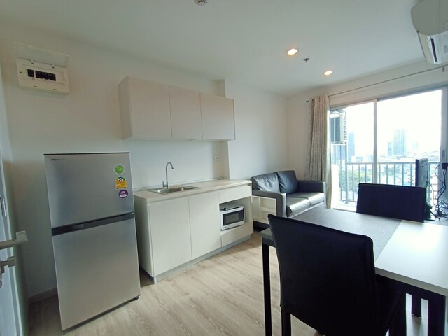 ขายคอนโดบางแค เพชรเกษม : ขายห้องพร้อมผู้เช่า!! Condo Chewathai Phetkasem 27 (ตรงข้าม ม.สยาม) 1 Bed 26 ตร.ม. Fl.11 แต่งครบ