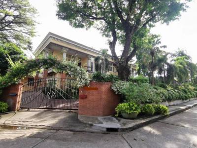 ขายบ้านพัฒนาการ ศรีนครินทร์ : Panya Village Pattanakarn 398 sq.wah 4bed 3bath 80,000,000 Call/Line: Am 0656199198 Whatsapp/Wechat: 0849429988
