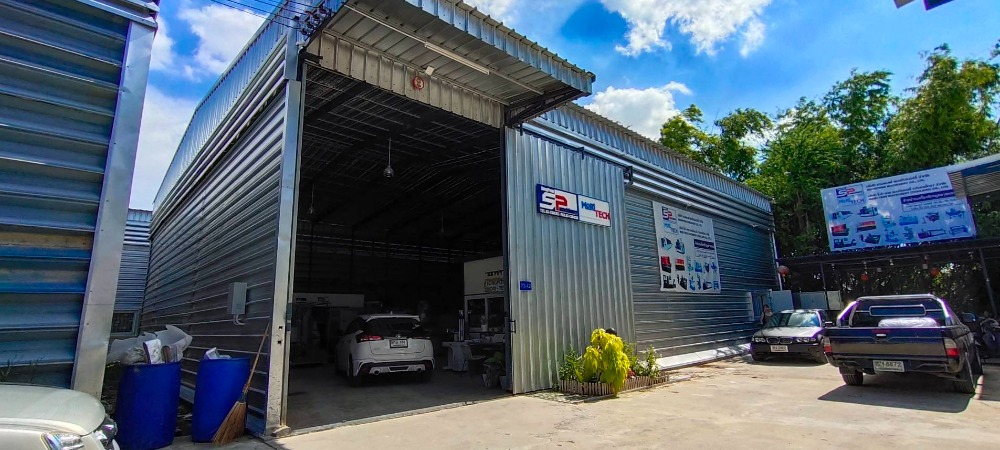 For RentWarehouseSamut Prakan,Samrong : Warehouse for rent 25,000/month, Thepharak, Bang Phli, good location, special price, not as expensive as you think, complete utilities: inquire about renting, Khun Korn 0623461415, Khun Pla 0630895418