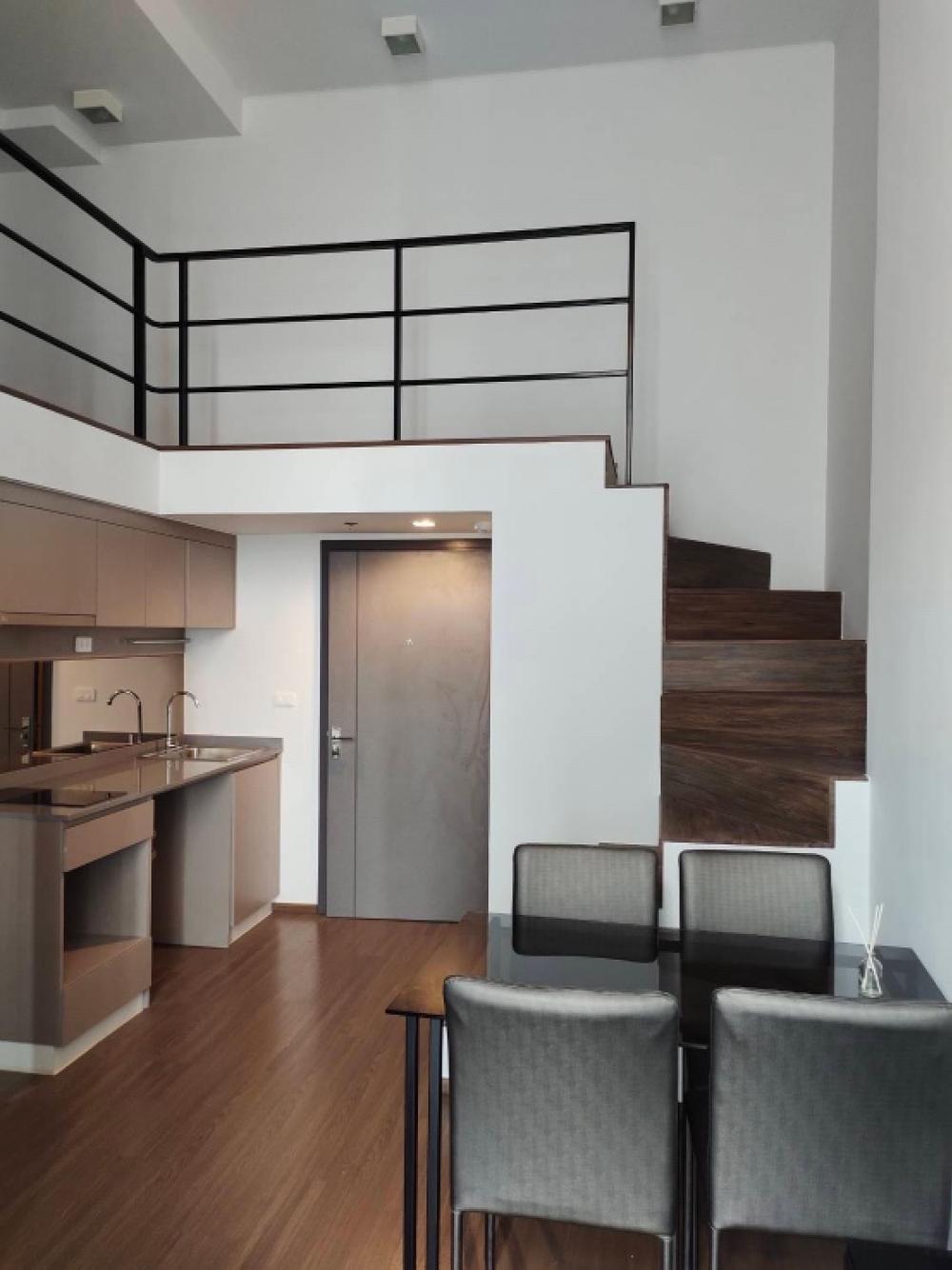 For SaleCondoRama9, Petchburi, RCA : For sale Condo for sale near Rama IX! ideo new rama9 (Ideo Rama 9, new cut) hybrid 2 bed 52 sq m, floor 24+, price 5,0490,000 baht, free of all expenses.