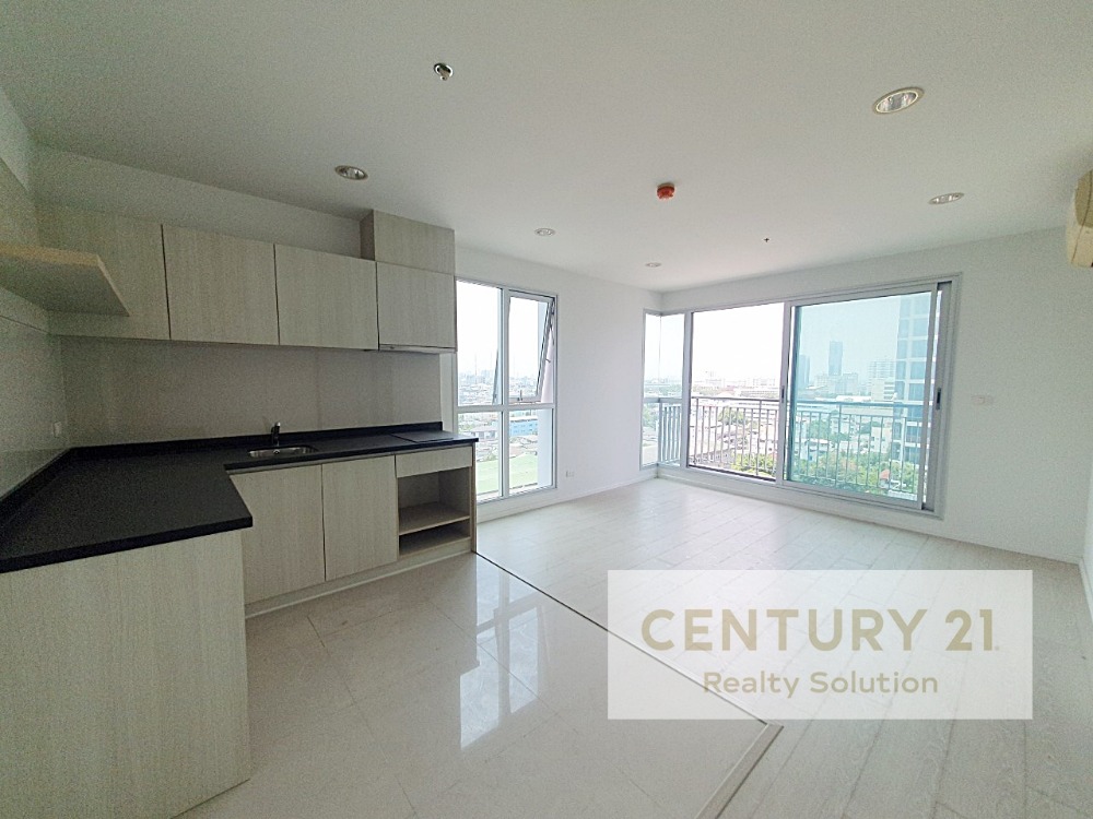 For SaleCondoSathorn, Narathiwat : Best Deal !! for Sale : 2 Bedrooms 2 Bathrooms Rhythm Sathorn-Narathiwas Ref.A15200722