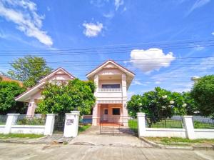 For RentHouseChiang Mai : A5MG0857 - A house for rent with 4 Bedrooms, 3 Bathrooms, 1 kitchen  - Price to rent only 25000  baht per month.  - A house in 66 sq.wah.