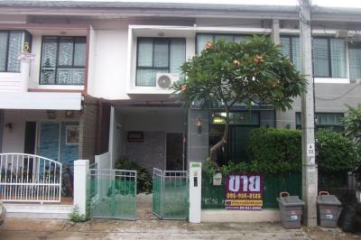 For SaleTownhouseNonthaburi, Bang Yai, Bangbuathong : Townhome for sale, The Villa Bang Bua Thong University, large house, near Central Westgate Purple Line