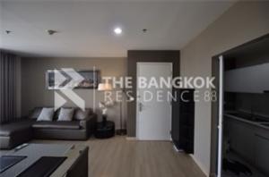 For RentCondoLadprao, Central Ladprao : OMG!! 28,000 only, very beautiful, got a room of 65 sqm!!! Life@Ladprao 18, 2bedrooms, 2bathrooms, good view, next to Ladprao Road, only 190 m. away from MRT Ladprao, convenient to travel, make an appointment to see the room, Cheam 087-3366996 ID: k-bitch