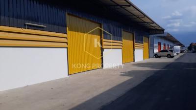 For RentWarehouseNonthaburi, Bang Yai, Bangbuathong : Warehouse / factory for rent, 180 sq m, Ban Kluai-Sai Noi Road, Bang Bua Thong, Nonthaburi