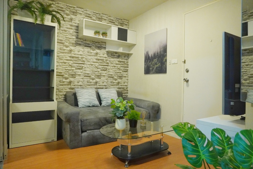 For RentCondoPathum Thani,Rangsit, Thammasat : Room for rent @ Lumpini Township Rangsit-Klong1, 7,000 Bath/Month
