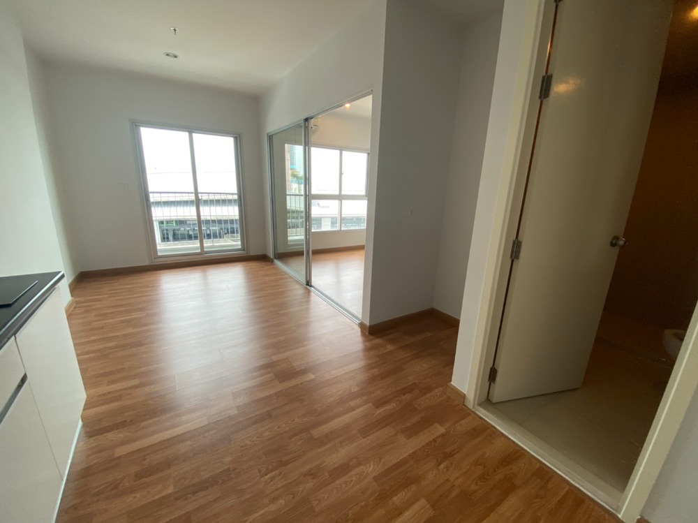 For SaleCondoBang kae, Phetkasem : Condo for sale, The Parkland Petchkasem, good location, next to Lak Song BTS station. Opposite The Mall Bang Khae, 1 bedroom, 30 sq m.
