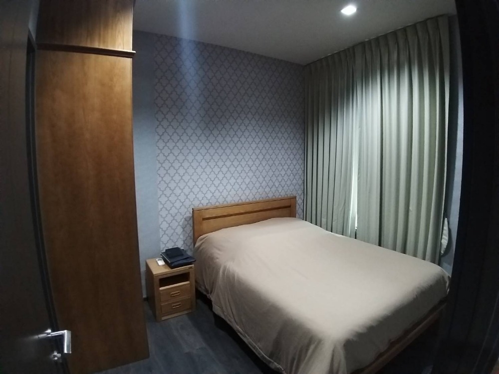 For RentCondoSukhumvit, Asoke, Thonglor : For rent Edge Sukhumvit 23 Condo Edge Sukhumvit 23 Condo Sukhumvit 26th Floor Room 1Bed 30.50 sq m. Decorated room ready to move in. Monthly rent 20,000 baht