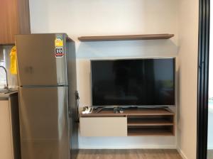 For RentCondoPatumtani,Rangsit, Thammasat : Ready to rent with ... Condo Kave Town Space, the condo closest to Bangkok University, new room, complete electrical appliances, outside view, good atmosphere, a lot of central, 1 bedroom, 1 bathroom, size 24.77 sq m.