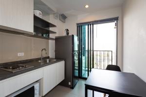 For RentCondoOnnut, Udomsuk : Condo next to BTS On Nut. The Base Park West Sukhumvit 77