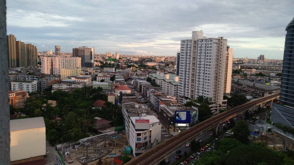 ขายคอนโดอ่อนนุช อุดมสุข : ขายด่วนขาดทุน Centric Sukhumvit 64 ติดรถไฟฟ้ามี Sky Walkชั้นสูง วิวสวย