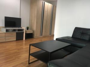 For SaleCondoThaphra, Talat Phlu, Wutthakat : Sale 1.9m / rent 8,500 Regent Orchid Talat Phlu corner room 32 sqm Tel.0803008065 k. Ton