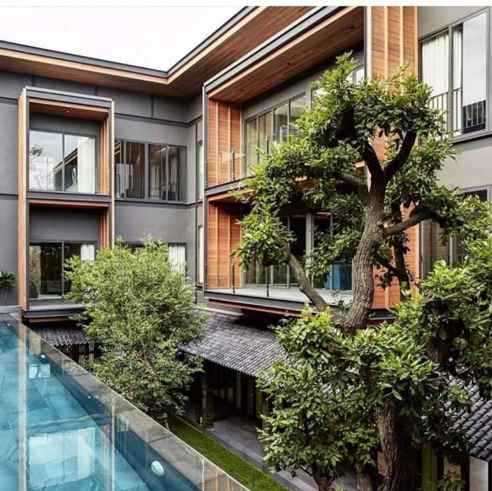 ขายบ้านเลียบทางด่วนรามอินทรา : Selling : Ultra Luxury House with Private Pool & Private Lift in Ram Intra