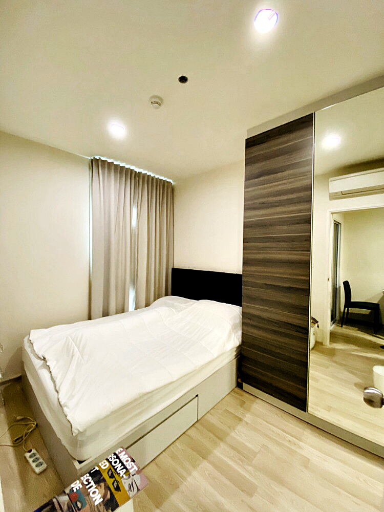 For SaleCondoRatchadapisek, Huaikwang, Suttisan : For Sale CENTRIC RATCHADA – HUAI KHWANG Nearby MRT Huai Khwang