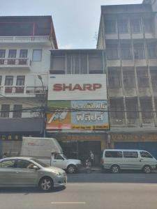 For RentShophouseYaowarat, Banglamphu : Commercial building for rent, prime location, on the chakkawat road, Beside the Chai Chana Songkhram temple, Near Klong Thom market