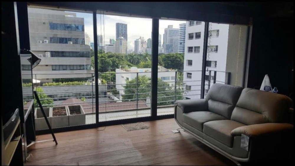 For SaleCondoWitthayu, Chidlom, Langsuan, Ploenchit : 2821-A😊 For RENT ให้เช่า 1 ห้องนอน🚄 ใกล้ BTS ราชดำริ🏢โนเบิล แอมเบียนส์ สารสิน Noble Ambience Sarasin🔔พื้นที่:65.61ตร.ม💲ขาย:11,690,000฿📞O86-454O477, O99-5919653✅LineID:@sureresidence