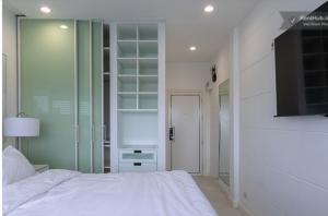 ให้เช่าคอนโดพัฒนาการ ศรีนครินทร์ : เซอร์วิสอพาร์ตเม้นท์ใหม่ มีรถรับส่งม.สแตมฟอร์ดฟรี ฟรีเนต ฟรีครื่องนอนทุกชิ้น